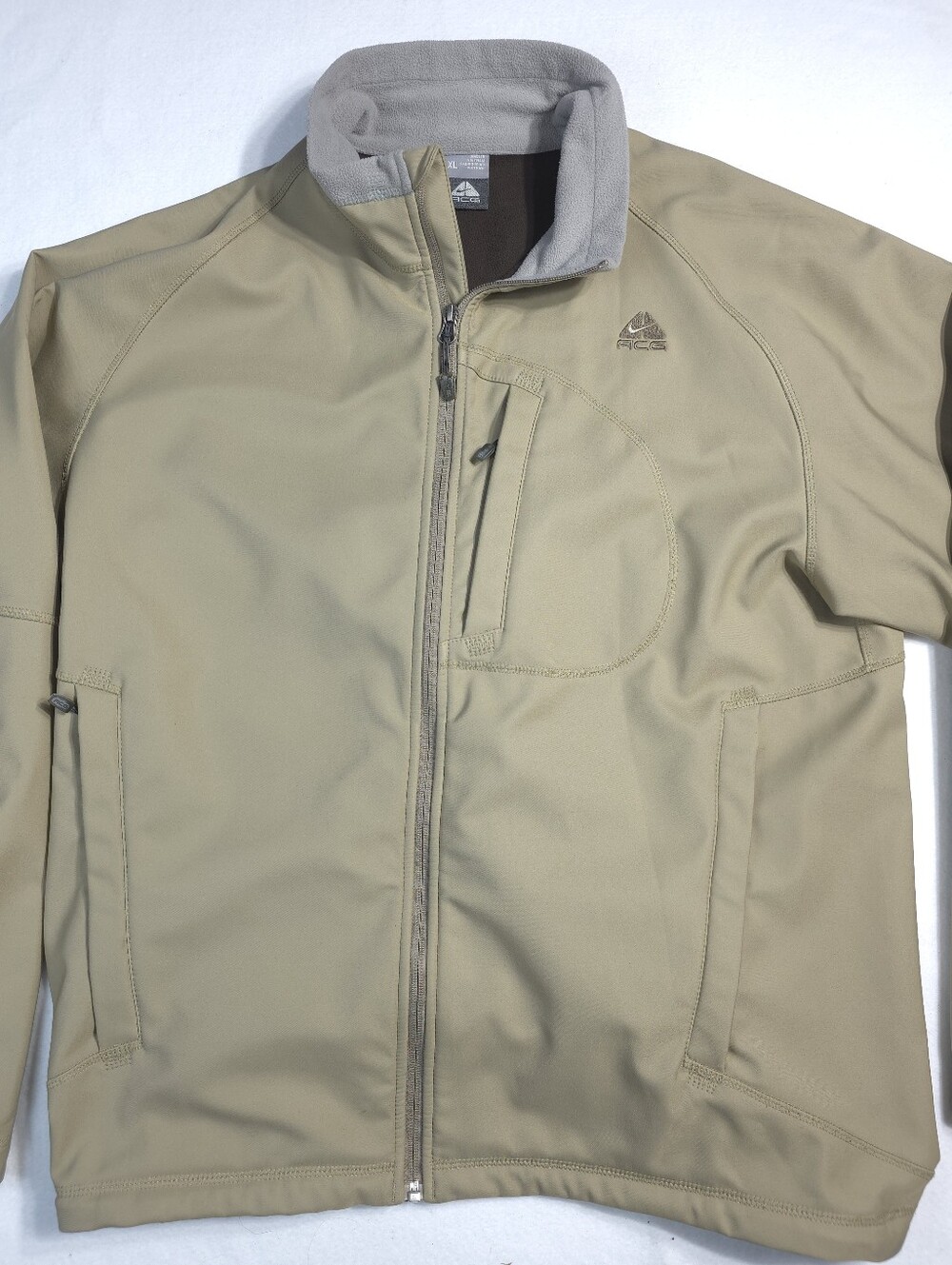 Nike ACG Soft Shell Jacket Men XL Tan Full Zip Fleece Lined Outdoor Coat